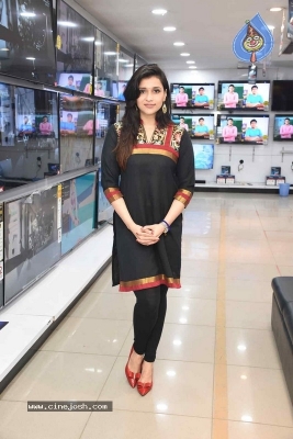 Mannara Chopra Photos - 11 of 20