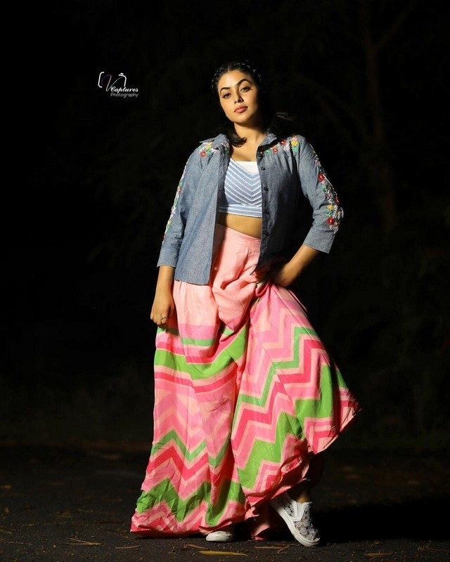 Poorna New Photos - 3 / 5 photos