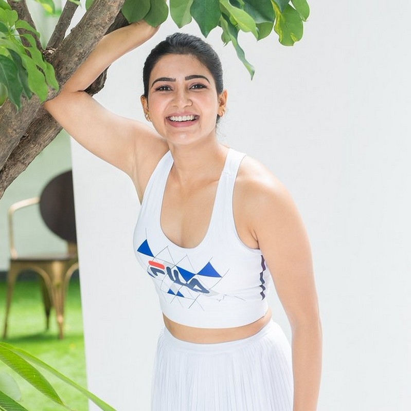 Samantha Akkineni Photos - 2 / 4 photos