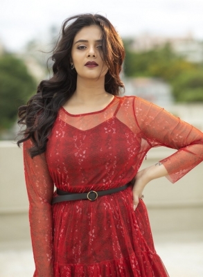 Sreemukhi Photos - 3 of 6