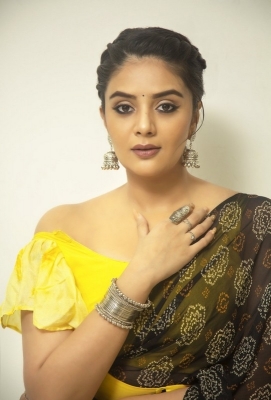 Sreemukhi Photos - 5 of 7