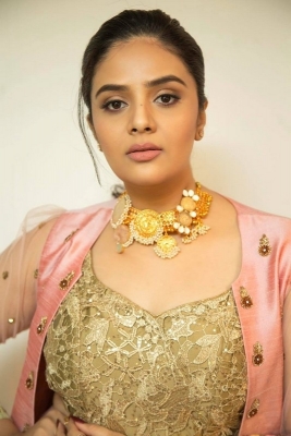 Sreemukhi Photos - 2 of 5