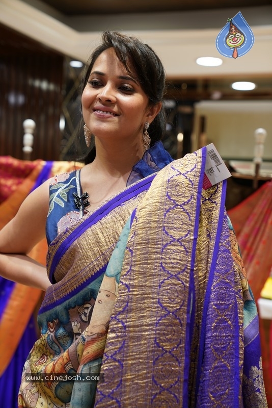 Anasuya Photos - 2 / 11 photos