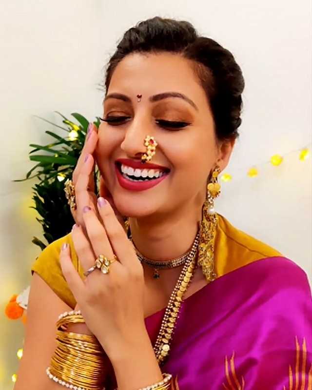 Hamsa Nandini Photos - 1 / 5 photos