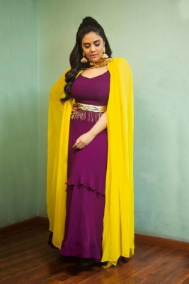 Sreemukhi Photos - 8 of 9