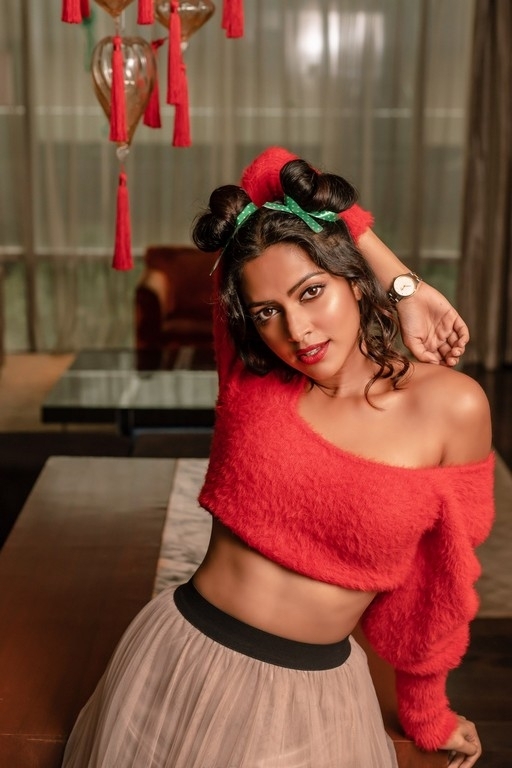 Amala Paul Photos - 4 / 5 photos