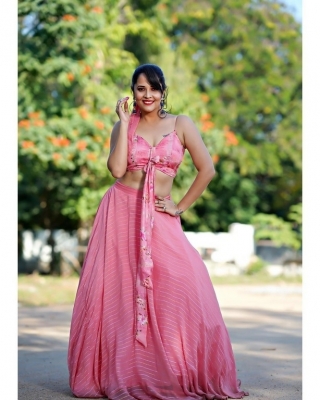 Anasuya Bharadwaj Photos - 8 of 12