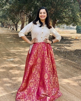 Geetha Madhuri Pics - 4 of 6