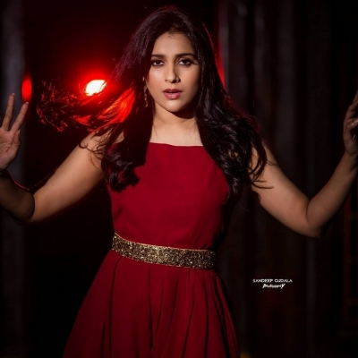 Rashmi Gautam Photos - 1 of 3