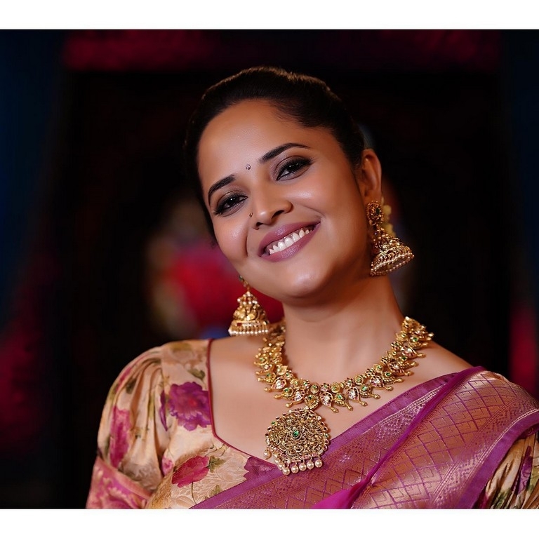 Anasuya Festive Pics - 8 / 13 photos