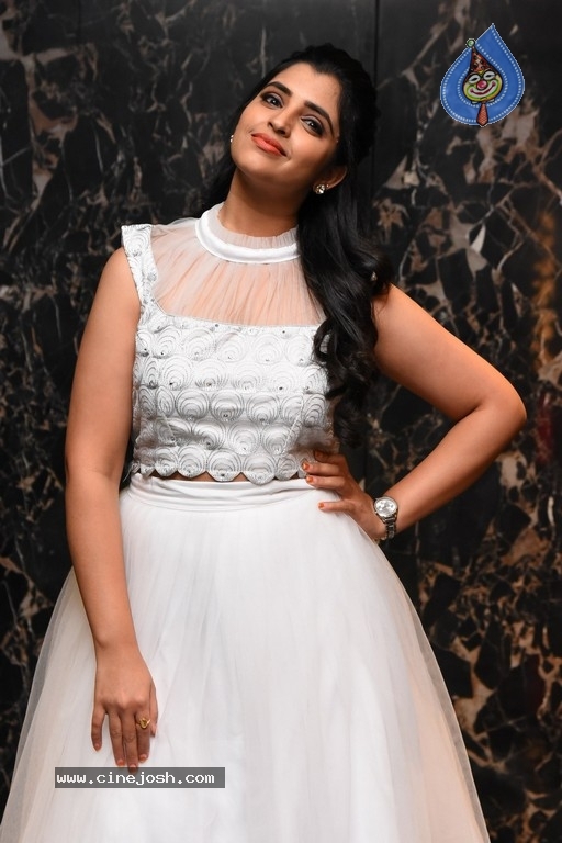 Anchor Shyamala Photos - 12 / 21 photos