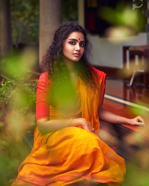 Anupama Parameswaran - 1 / 4 photos