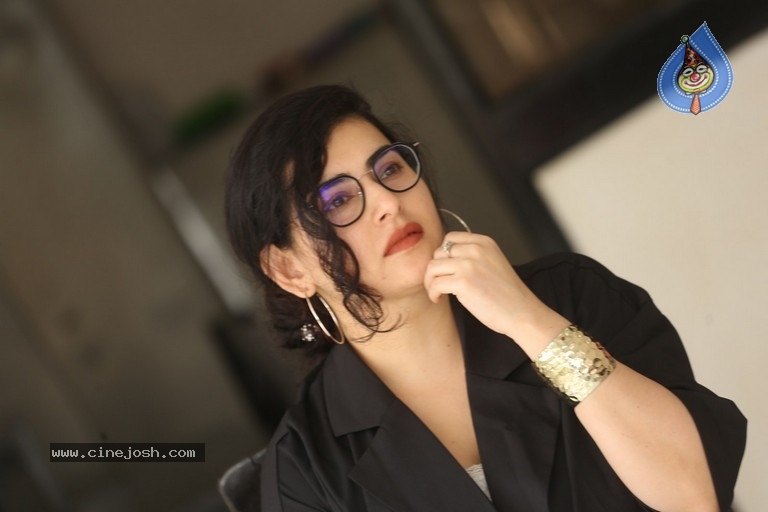 Archana Shastry Interview - 19 / 21 photos