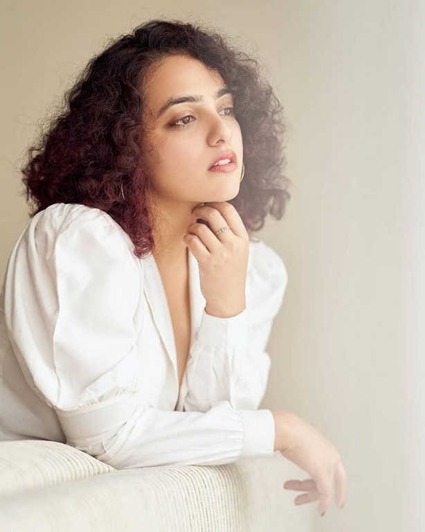 Nithya Menen Photos - 2 / 4 photos