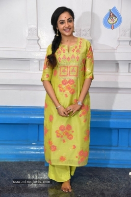 Smruthi Venkat Photos - 5 of 21