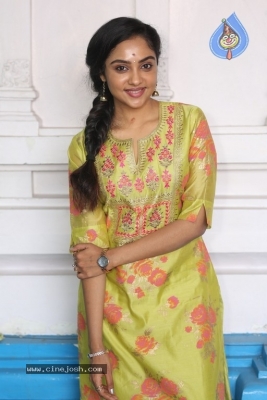 Smruthi Venkat Photos - 19 of 21