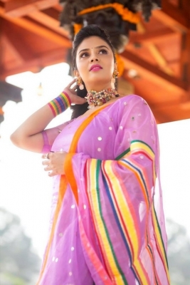 Sreemukhi Photos - 5 of 8