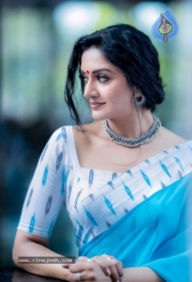 Vimala Raman - 1 of 10