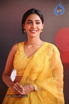 Aishwarya Lekshmi Photos - 1 of 11