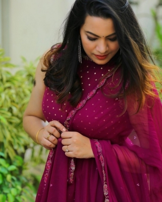 Geetha Madhuri Pics - 4 of 4