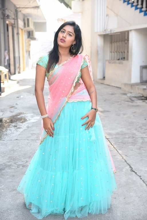 Meenal Photos - 9 / 19 photos