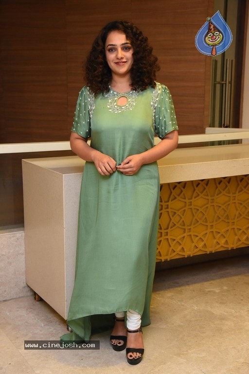 Nithya Menen Photos - 8 / 14 photos