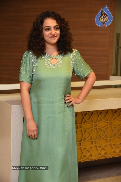 Nithya Menen Photos - 11 / 14 photos