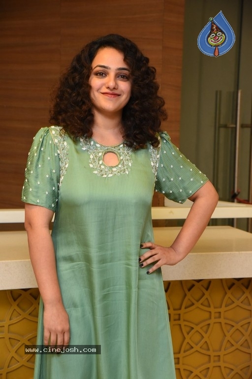 Nithya Menen Photos - 13 / 14 photos