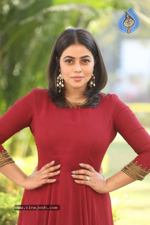 Poorna Photos - 8 / 15 photos