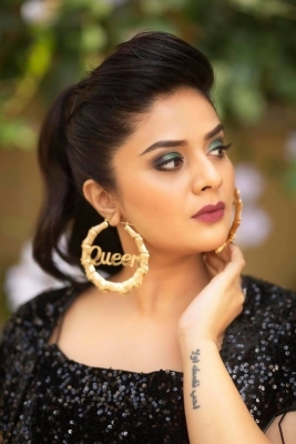 Sreemukhi Photos - 3 of 7