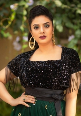 Sreemukhi Photos - 7 of 7