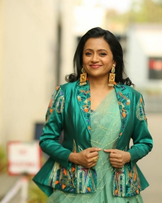 Suma Kanakala Pics - 1 / 6 photos