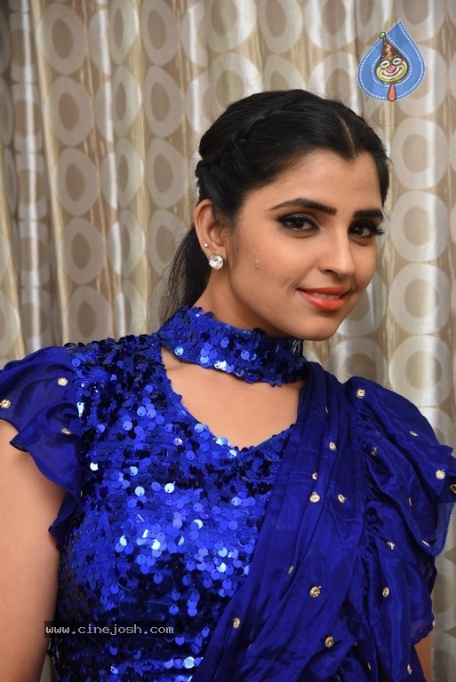 Syamala Photos - 9 / 18 photos