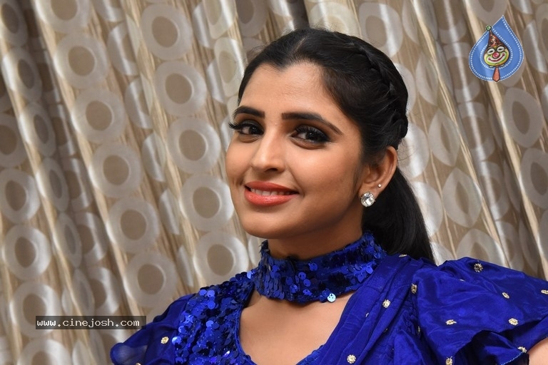 Syamala Photos - 16 / 18 photos