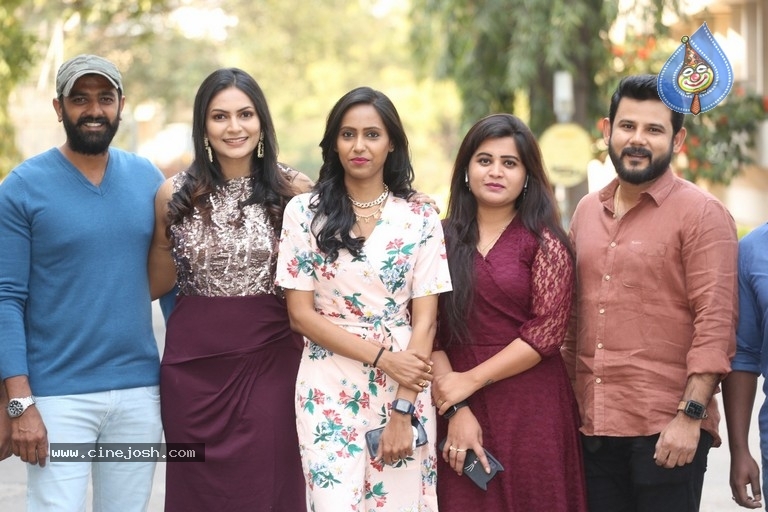 Rani Movie Press Meet - 4 / 13 photos