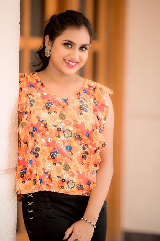 Diya Rose Photos - 8 / 11 photos