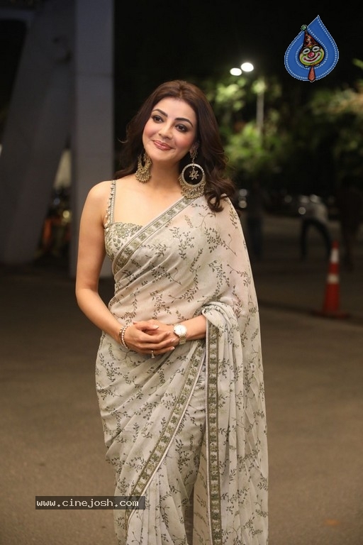 Kajal Aggarwal Pics - 5 / 19 photos