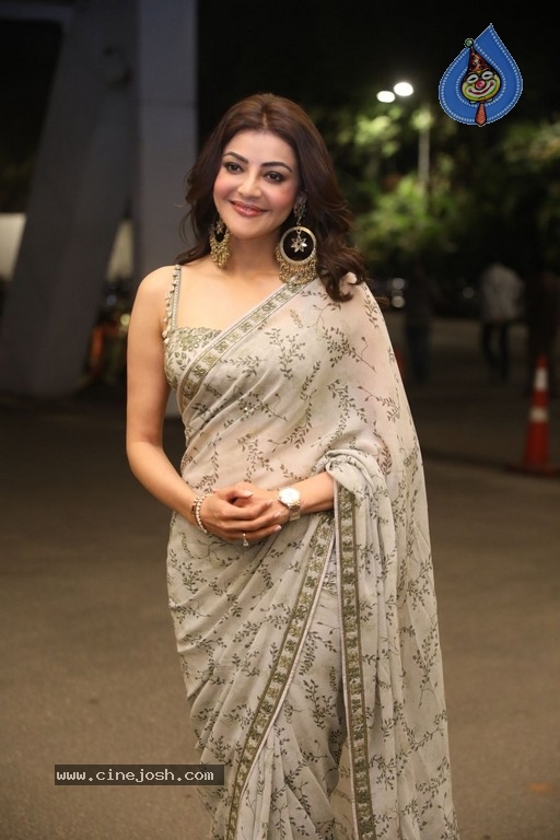 Kajal Aggarwal Pics - 8 / 19 photos