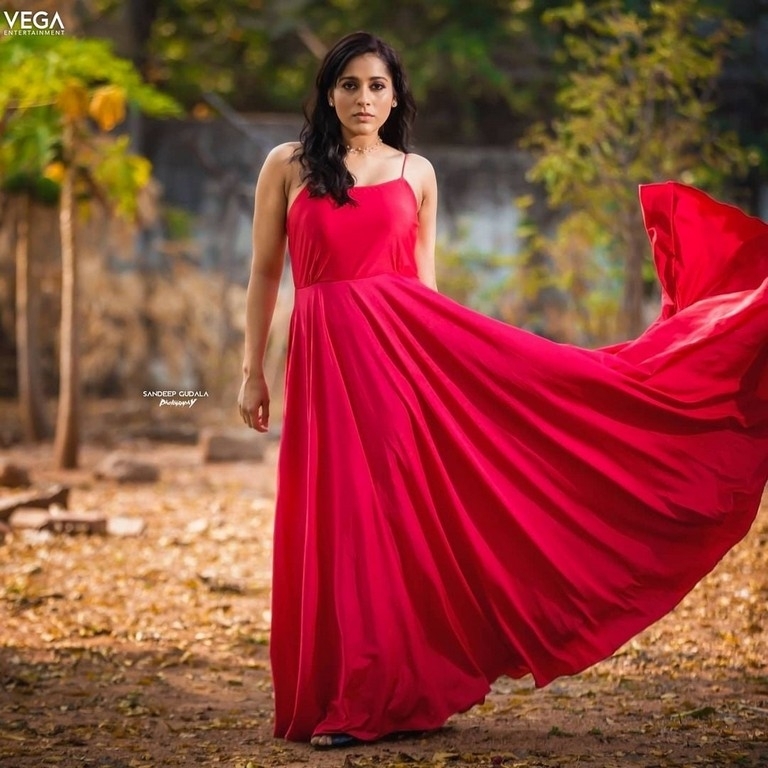 Rashmi Gautam Photos - 5 / 5 photos