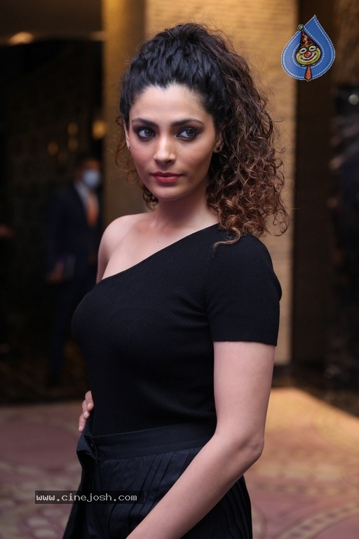 Saiyami Kher Photos - 18 / 19 photos