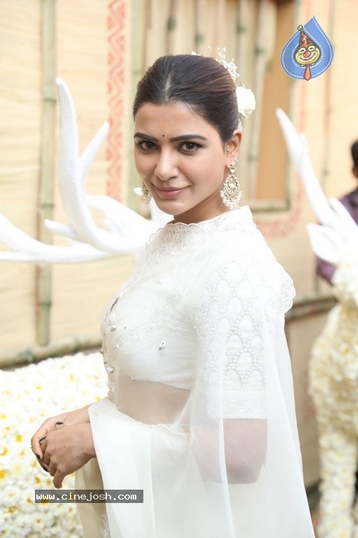 Samantha Akkineni Photos - 16 / 22 photos