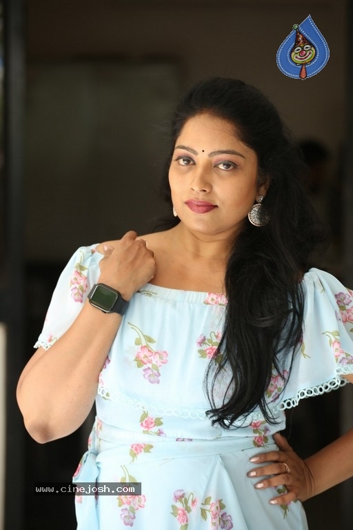 Sandhya Rani - 2 / 9 photos