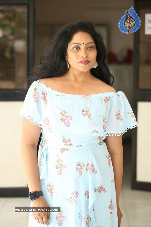 Sandhya Rani - 9 / 9 photos