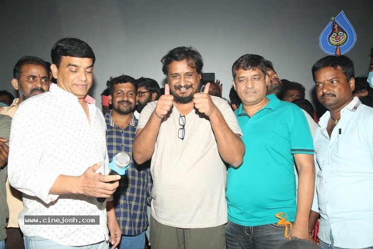 Vakeel Saab Trailer Launch - 24 / 39 photos