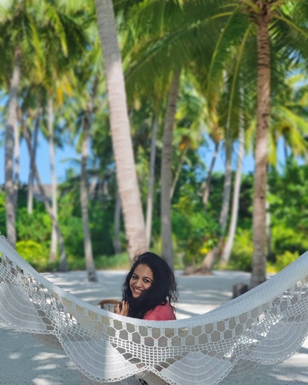 Singer Sunitha Vacation Pics - 3 / 10 photos