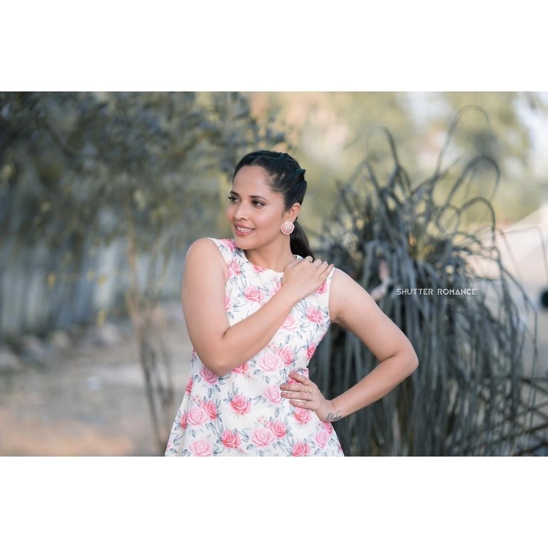 Anasuya Bharadwaj Photos - 3 / 6 photos