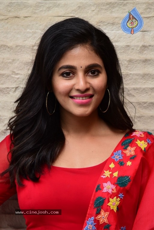 Anjali Photos - 11 / 20 photos