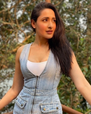 Pragya Jaiswal Photos - 3 of 4