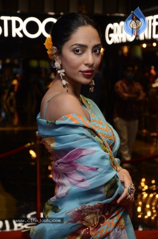 Sobhita Dhulipala Pics - 12 / 16 photos