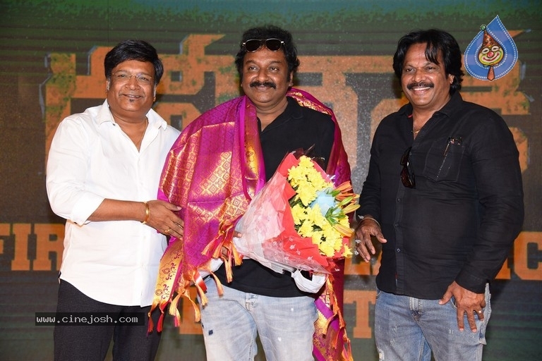 Gully Rowdy Press Meet - 22 / 29 photos